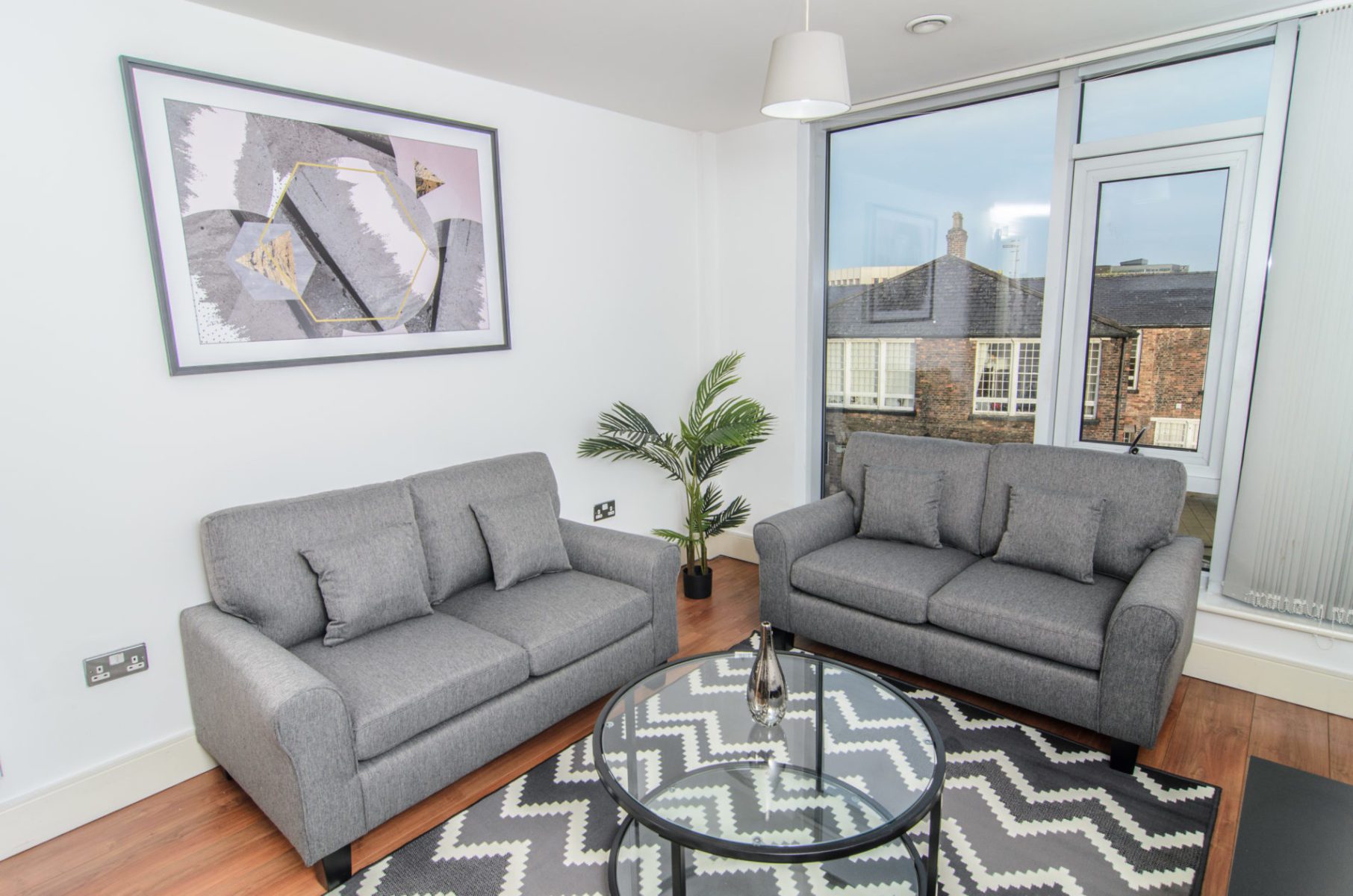 Two Bedroom Apartment in Liverpool City Centre, living room